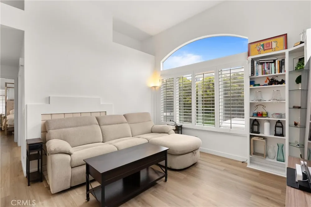 28135 Via Luis Laguna Niguel, CA 92677