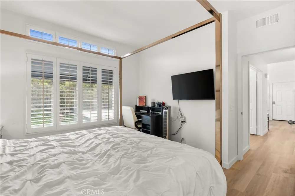 28135 Via Luis Laguna Niguel, CA 92677
