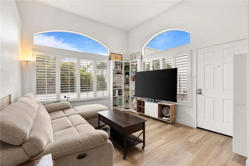 28135 Via Luis Laguna Niguel, CA 92677