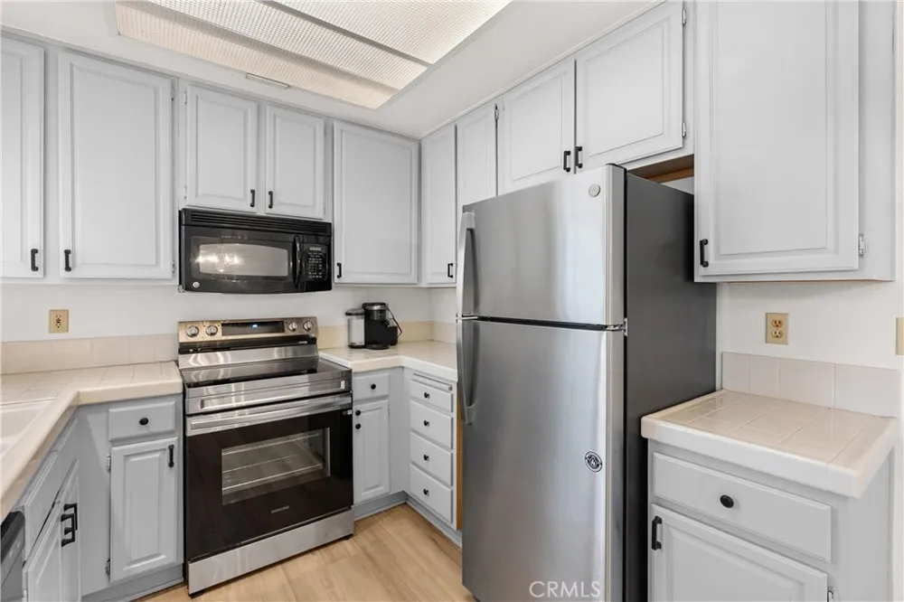 28135 Via Luis Laguna Niguel, CA 92677