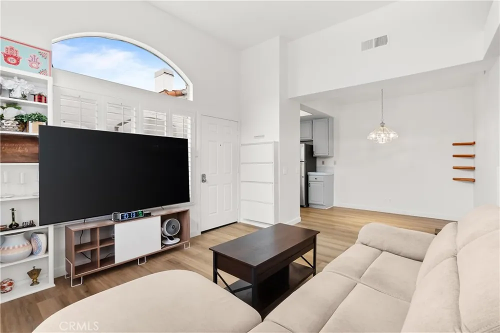 28135 Via Luis Laguna Niguel, CA 92677