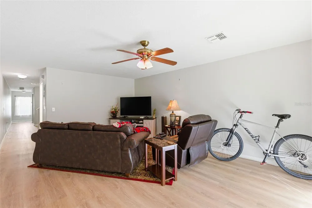 37548 DALIHA TERRACE Zephyrhills, FL 33542