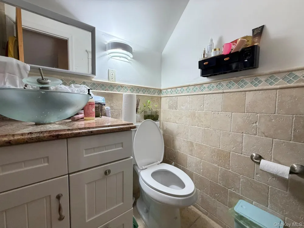 48-27 213th Street Bayside, NY 11364