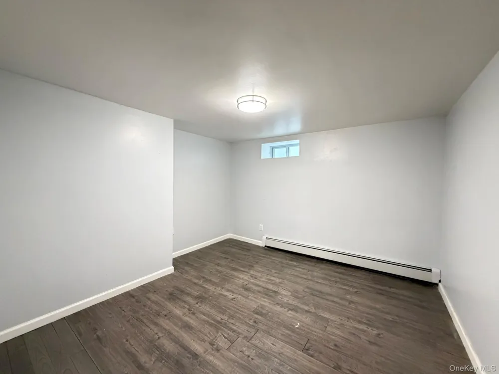 48-27 213th Street Bayside, NY 11364