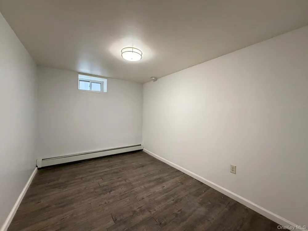 48-27 213th Street Bayside, NY 11364