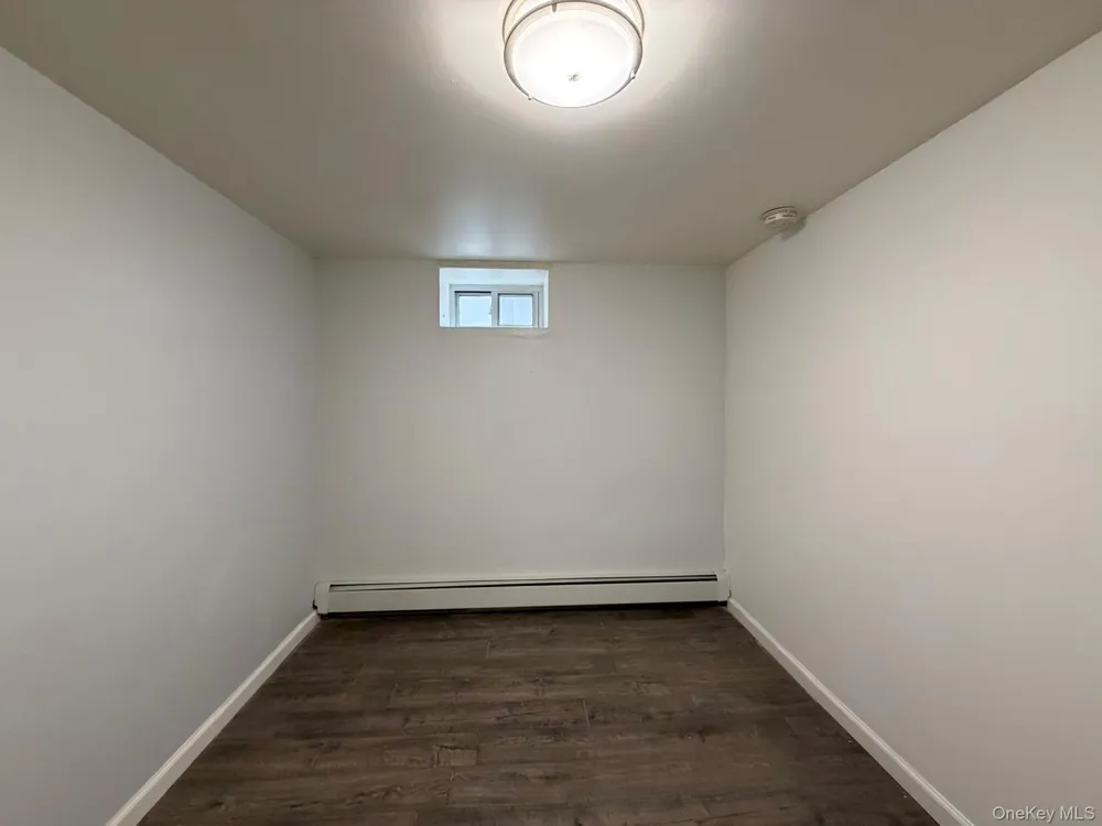 48-27 213th Street Bayside, NY 11364