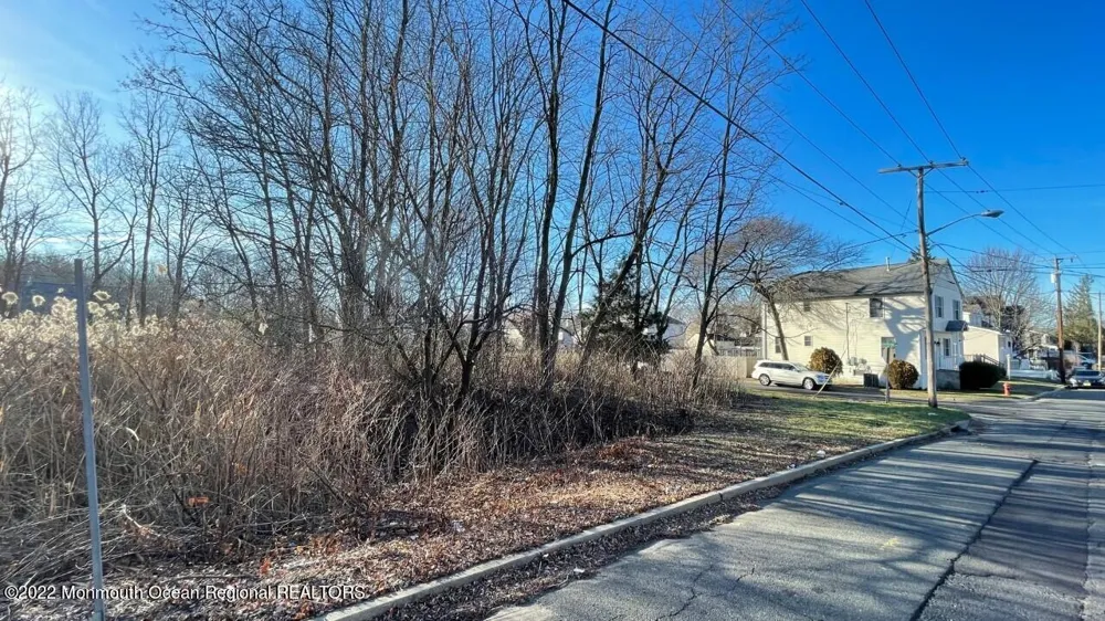 Bray Avenue North Middletown, NJ 07748