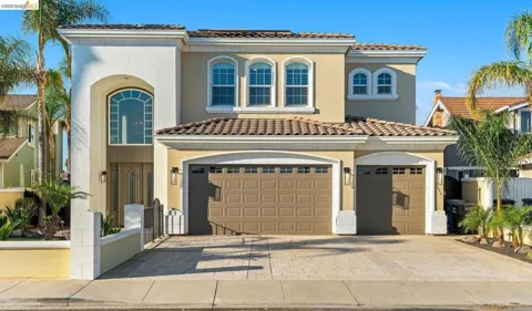 5055 Cabrillo Pt