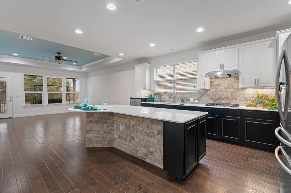 706 Kite Ridge Street