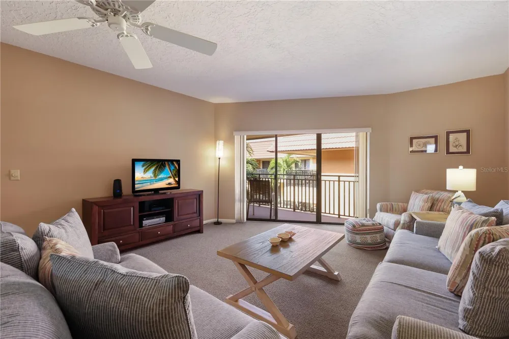 6006 GULF DRIVE #214 Holmes Beach, FL 34217