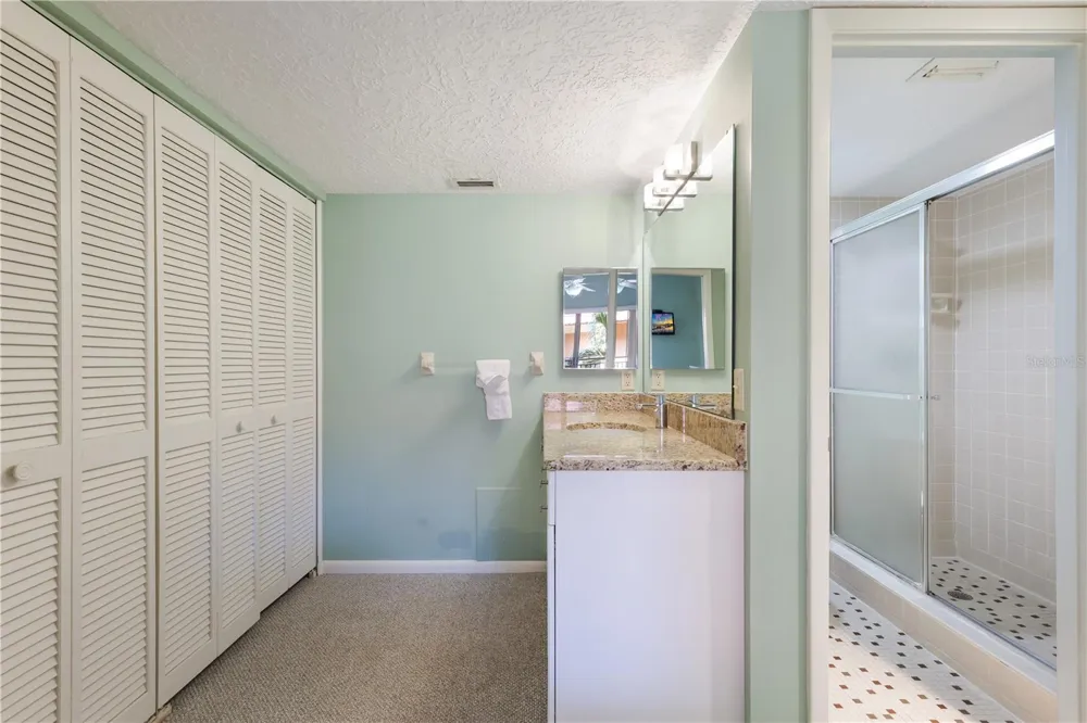 6006 GULF DRIVE #214 Holmes Beach, FL 34217