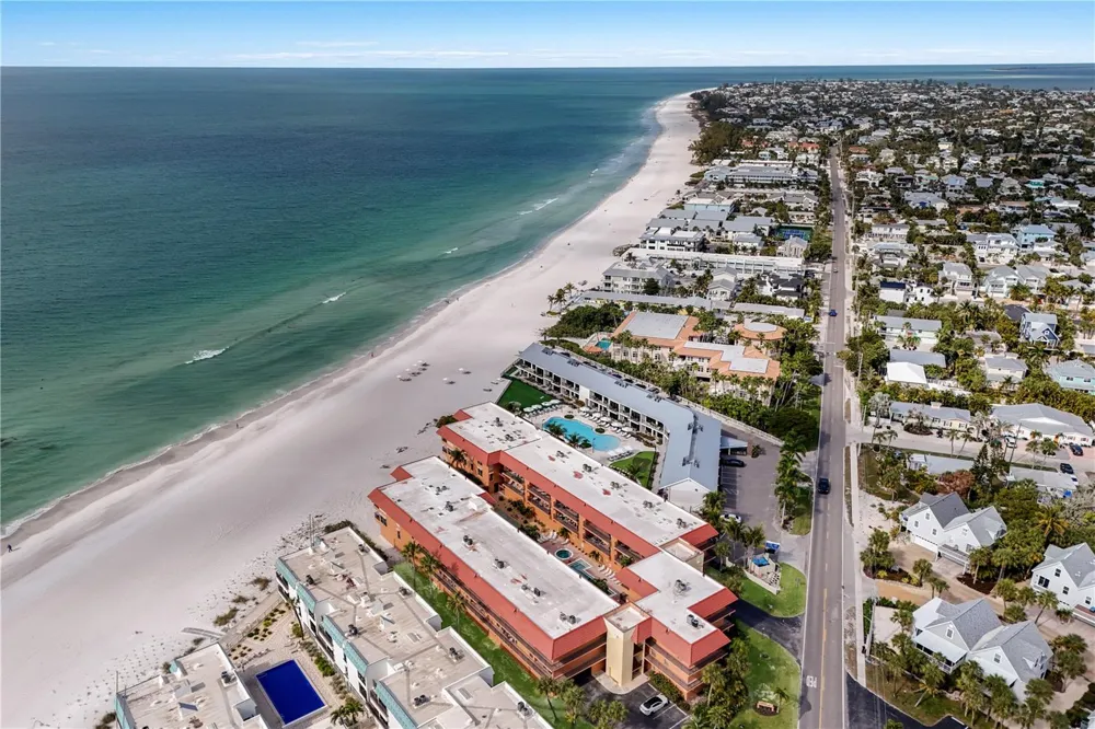 6006 GULF DRIVE #214 Holmes Beach, FL 34217