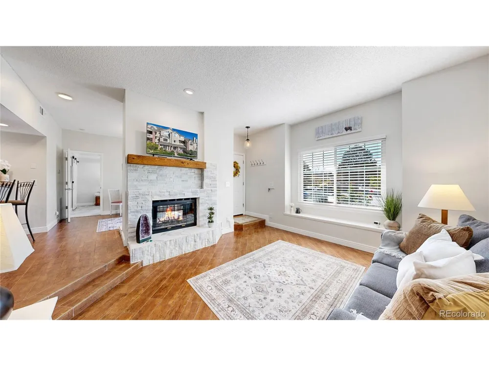 4760 S Wadsworth Boulevard #G 101