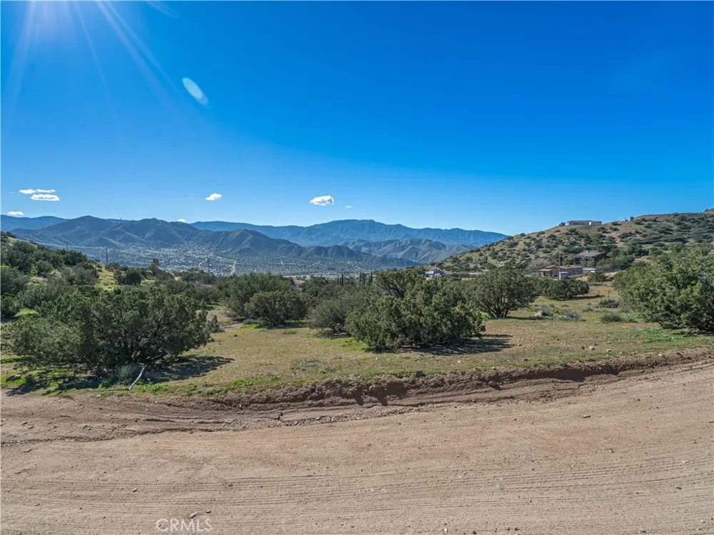 Vac/1/2 Mi N Sierra Hwy/I Mi E S Acton, CA 93510