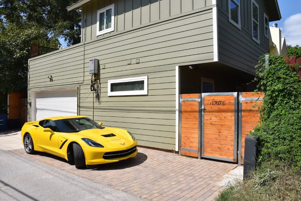 1707 Garden Street #B