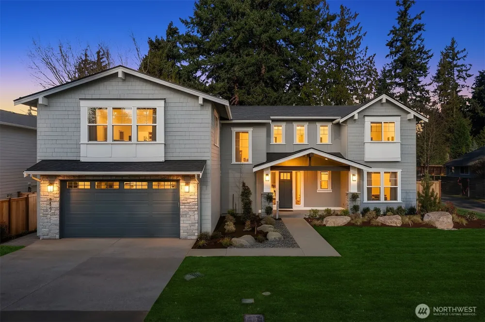 8427 200th Street SW