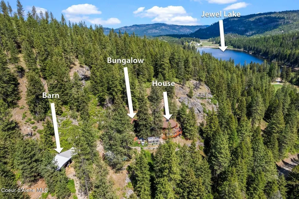 4057 Jewel Lake Road Sagle, ID 83860