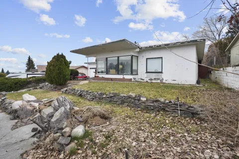 321 Maringo Road