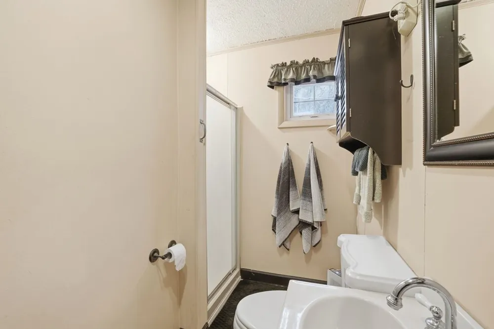 Gooseberry Ln Franklin, NC 28734