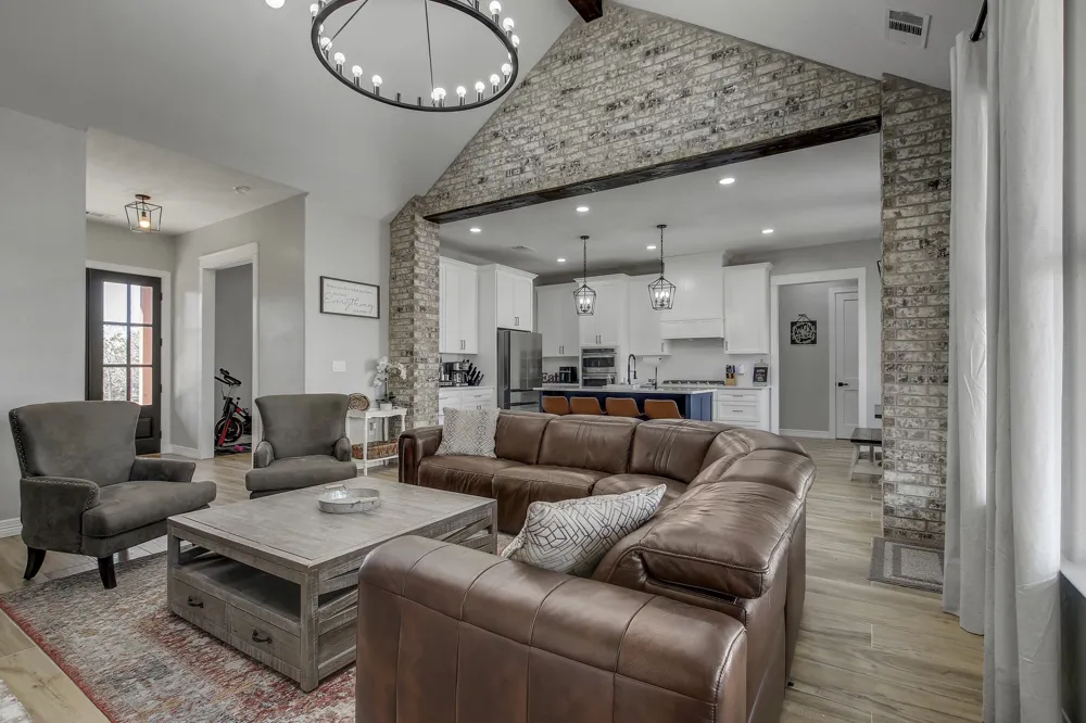 142 Anderson Drive Red Rock, TX 78662