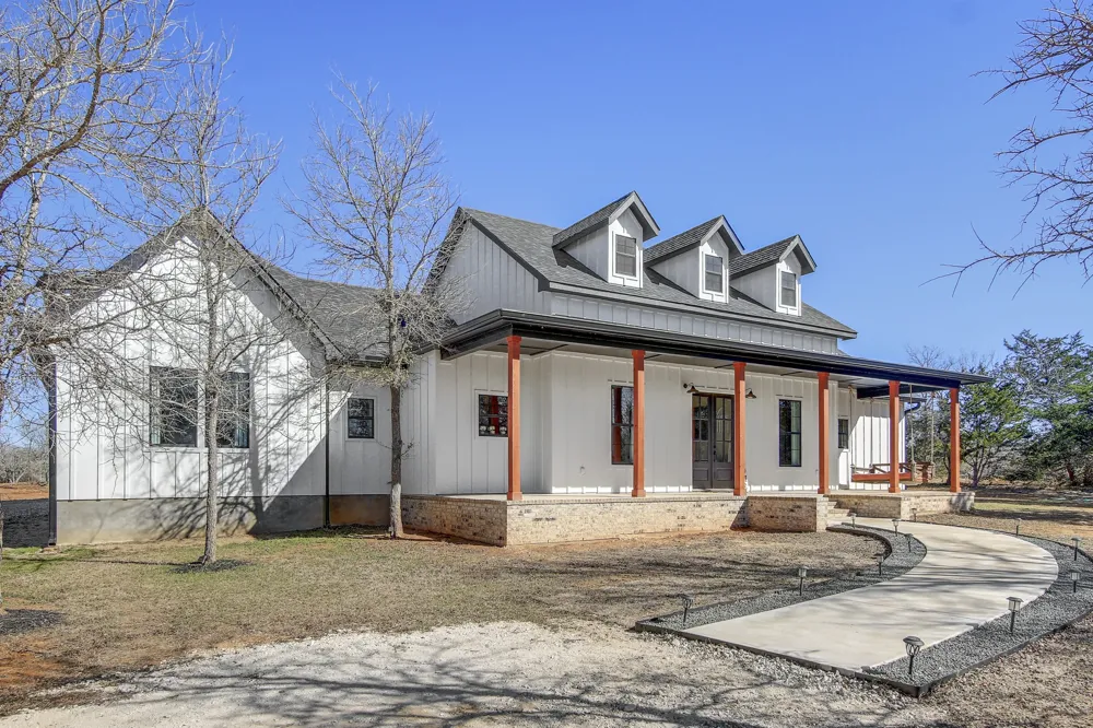 142 Anderson Drive Red Rock, TX 78662