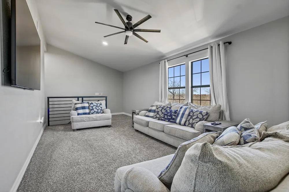 142 Anderson Drive Red Rock, TX 78662