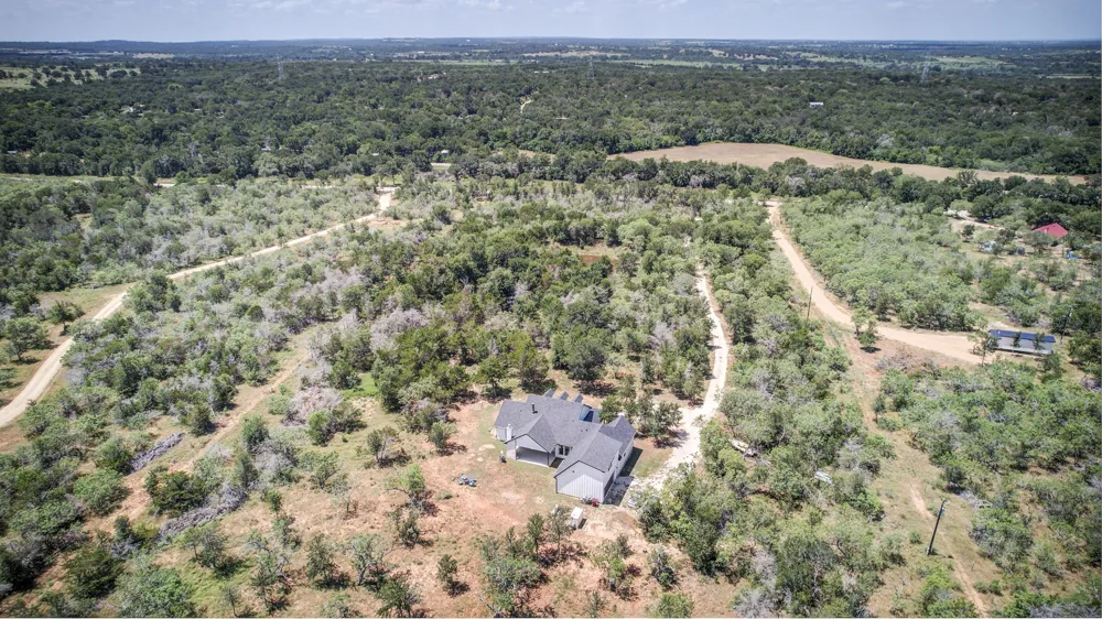 142 Anderson Drive Red Rock, TX 78662