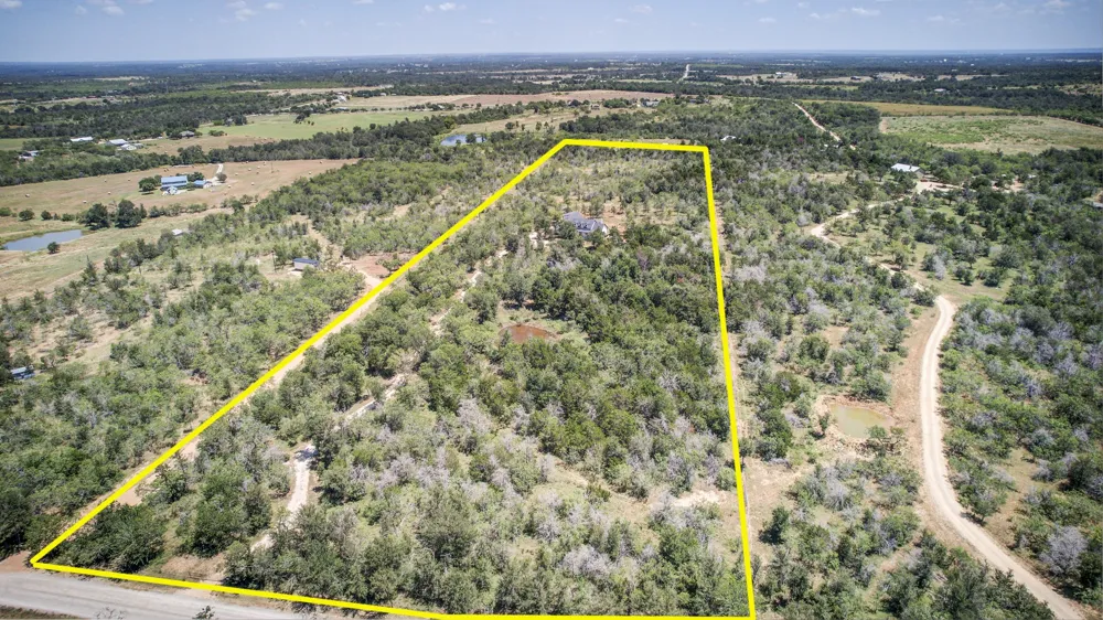 142 Anderson Drive Red Rock, TX 78662