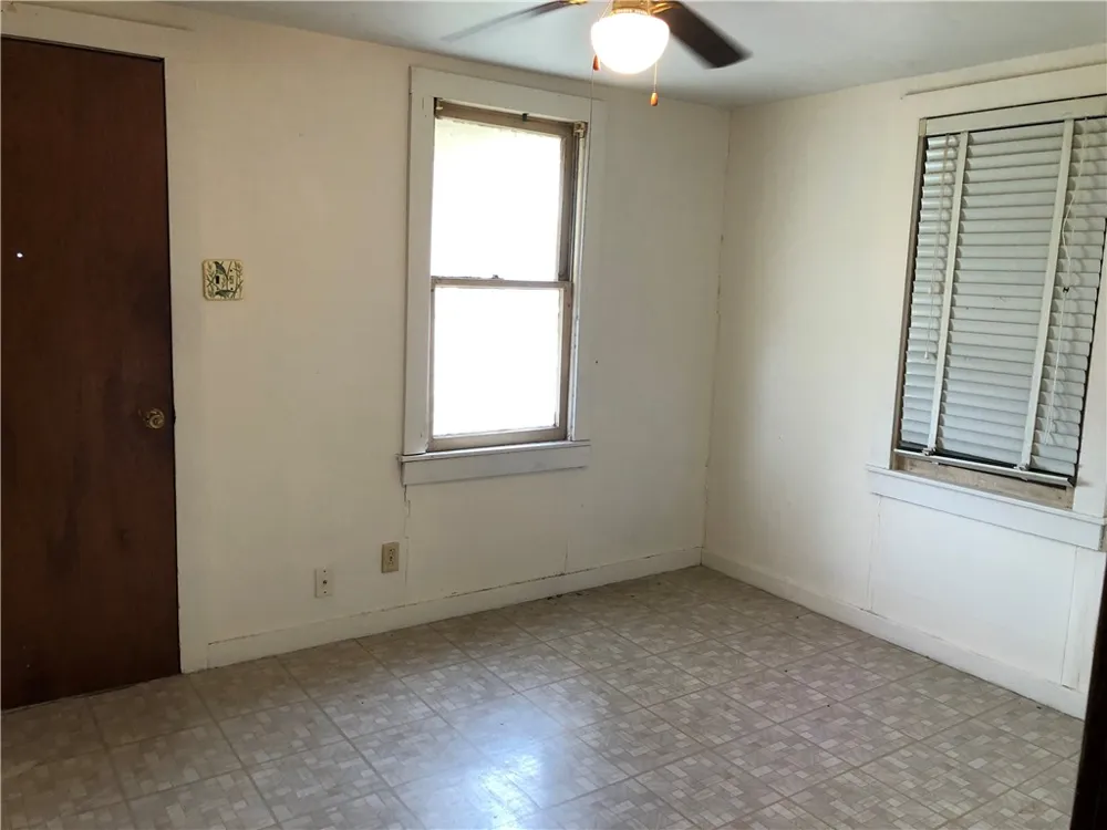 526 Dolores Street Taft, TX 78390