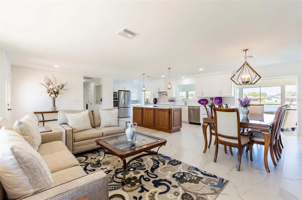13797 PINECREST DRIVE Largo, FL 33774