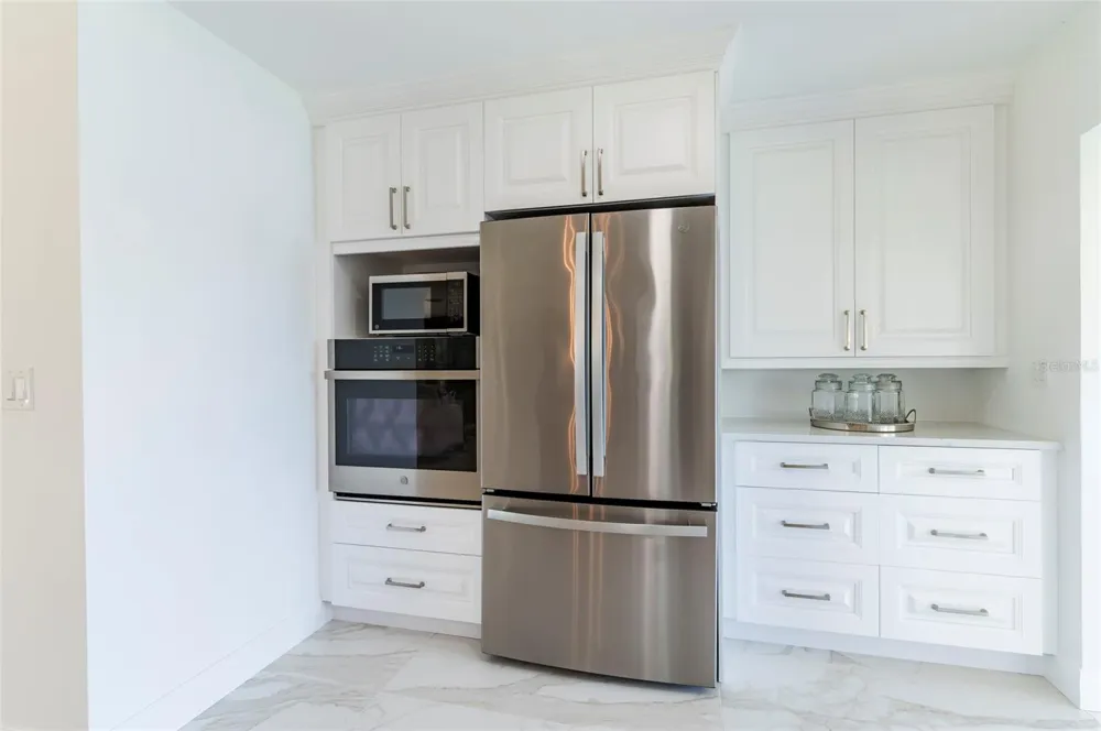 13797 PINECREST DRIVE Largo, FL 33774