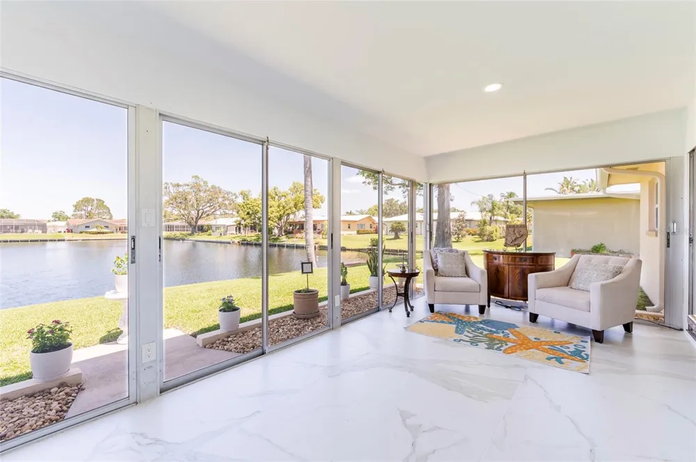 13797 PINECREST DRIVE Largo, FL 33774