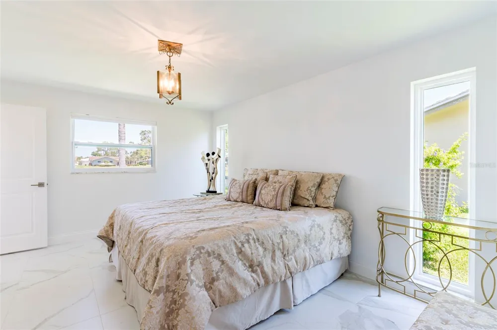 13797 PINECREST DRIVE Largo, FL 33774