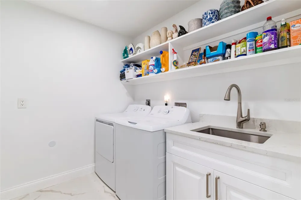 13797 PINECREST DRIVE Largo, FL 33774