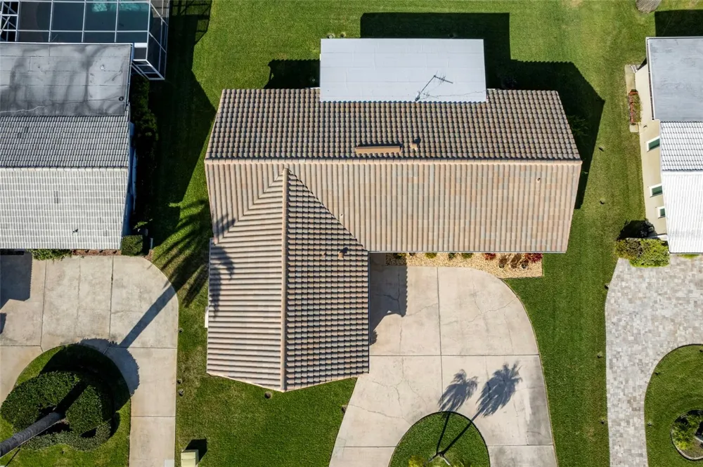 13797 PINECREST DRIVE Largo, FL 33774