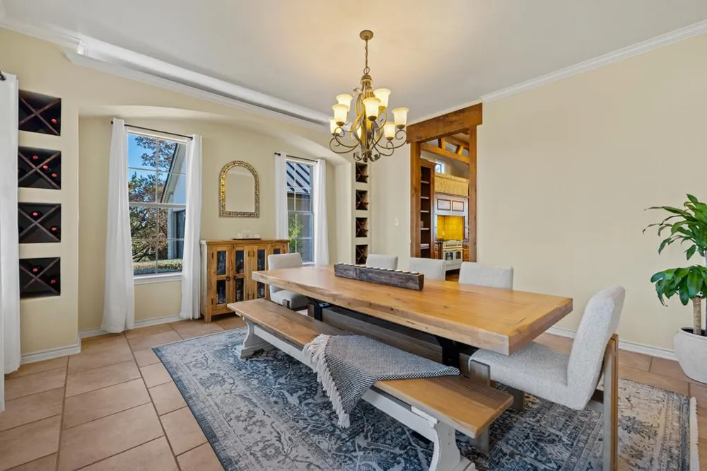 169 Royal Oaks Hill Fredericksburg, TX 78624