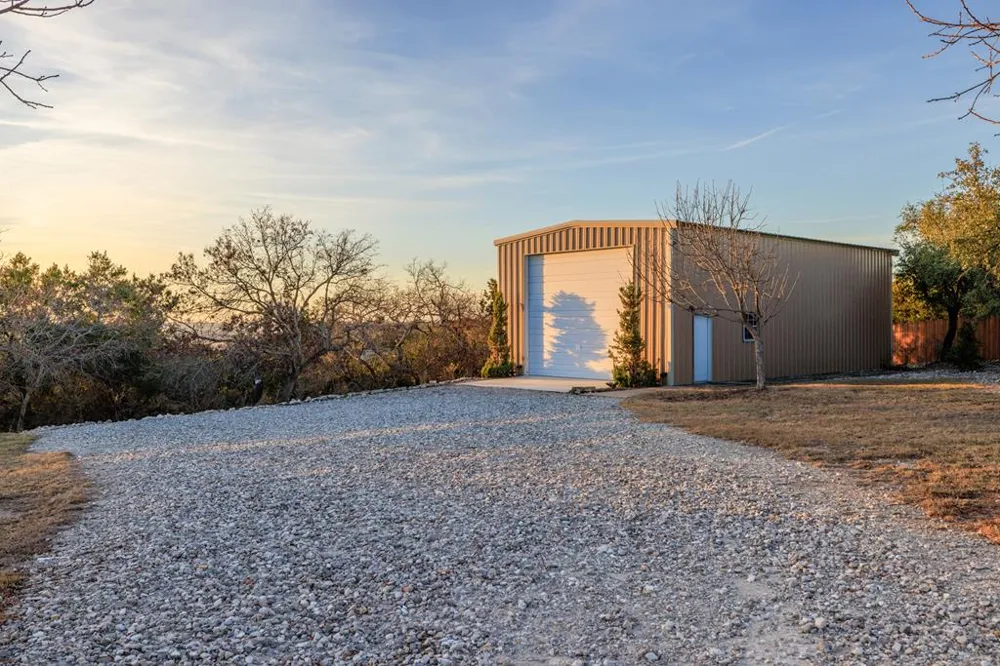 169 Royal Oaks Hill Fredericksburg, TX 78624