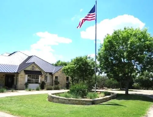 169 Royal Oaks Hill Fredericksburg, TX 78624