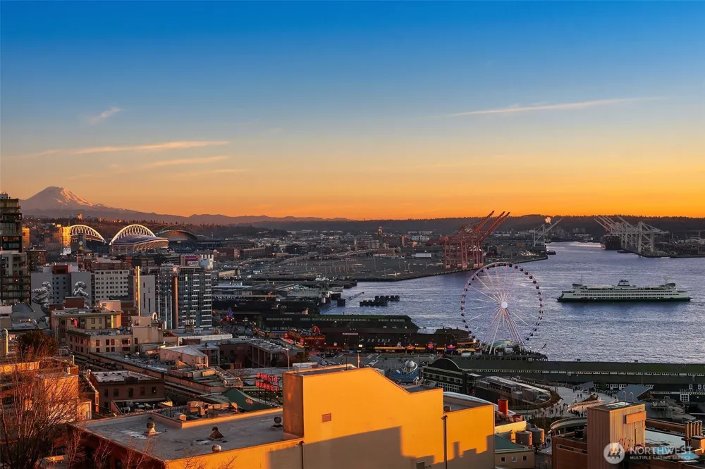 2000 1st Avenue #1402