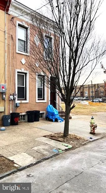 910 POINT STREET Camden, NJ 08102