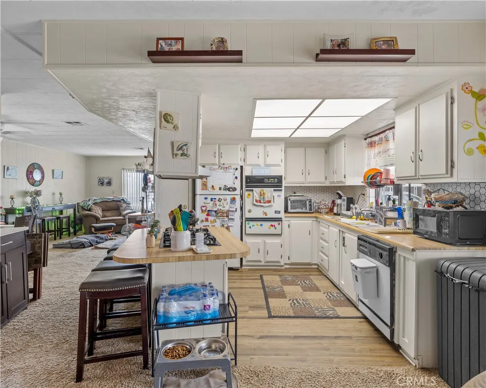 139 Palomar San Jacinto, CA 92582