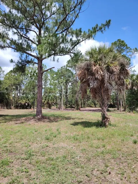 615 Hunting Club Ave