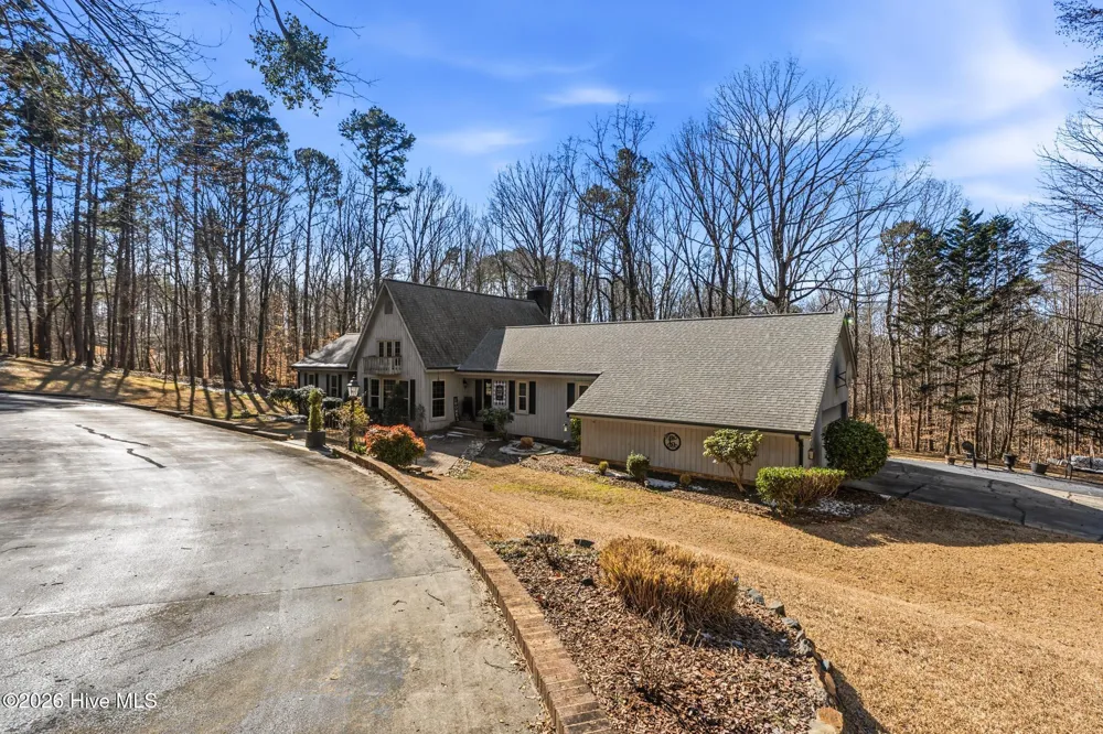 102 W Beaver Creek Road Wadesboro, NC 28170