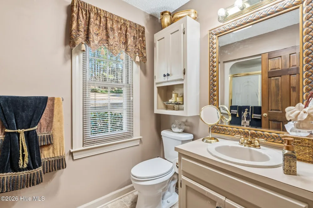 102 W Beaver Creek Road Wadesboro, NC 28170