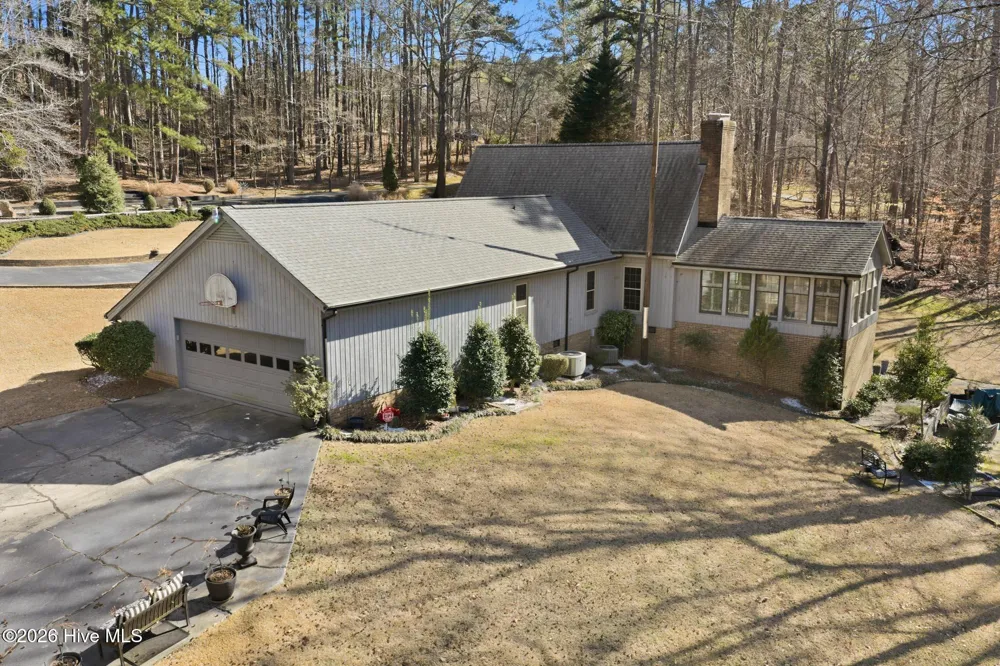 102 W Beaver Creek Road Wadesboro, NC 28170