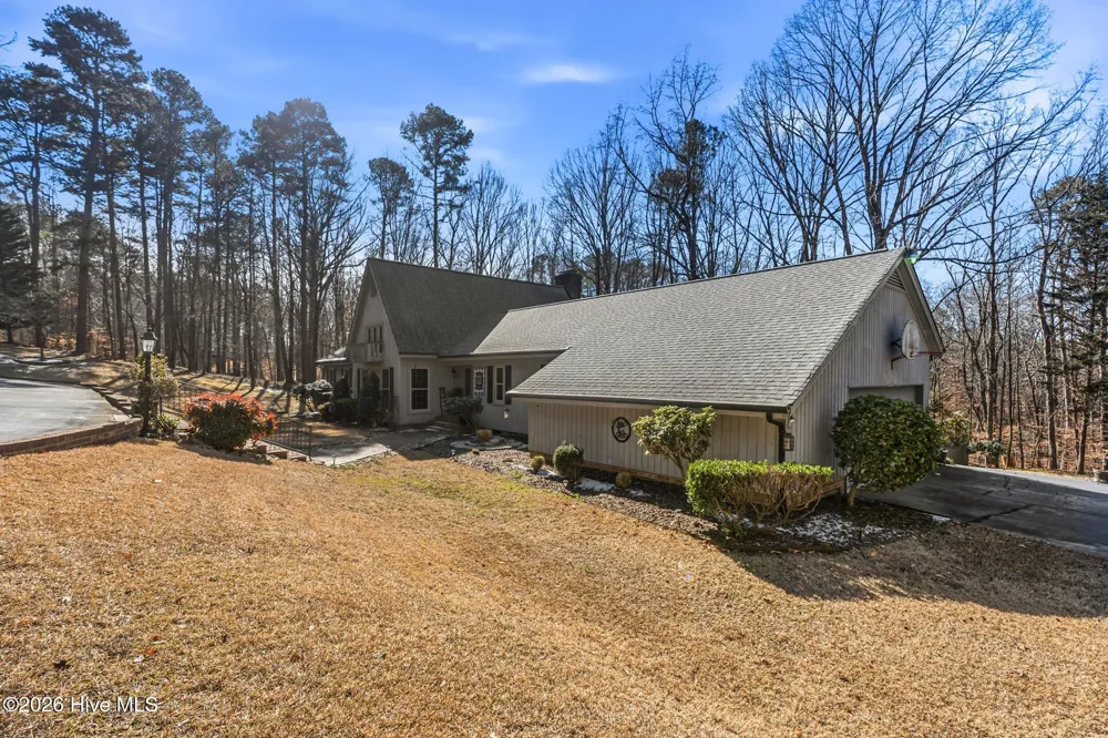 102 W Beaver Creek Road Wadesboro, NC 28170
