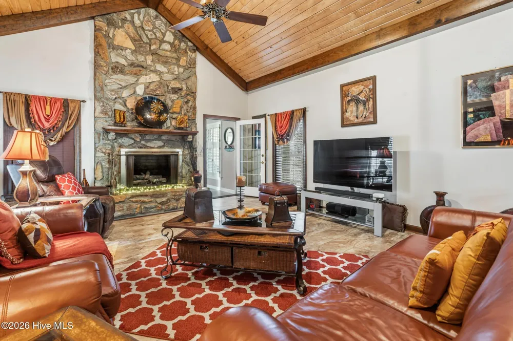 102 W Beaver Creek Road Wadesboro, NC 28170