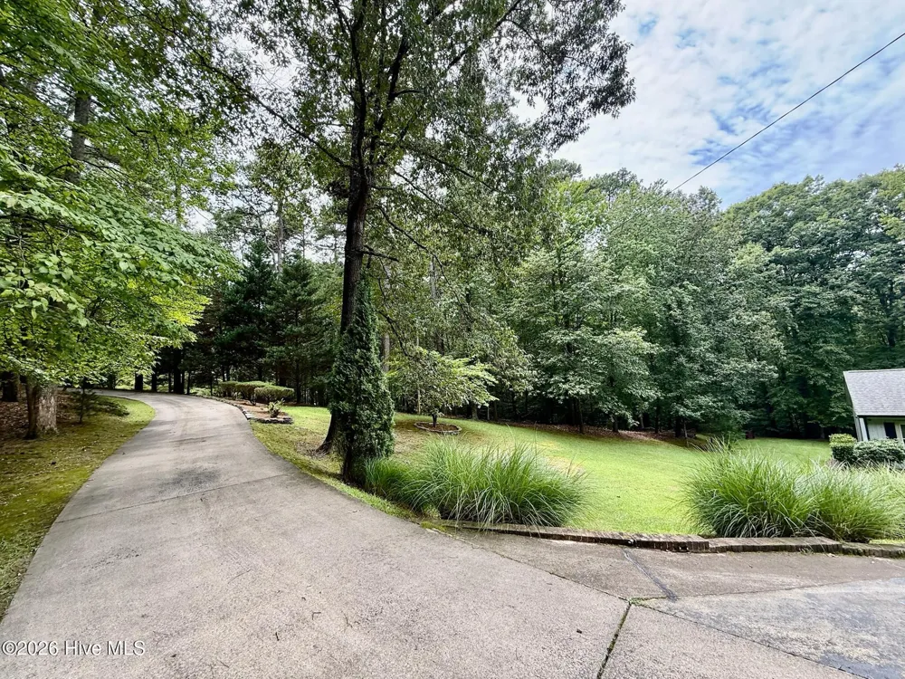 102 W Beaver Creek Road Wadesboro, NC 28170