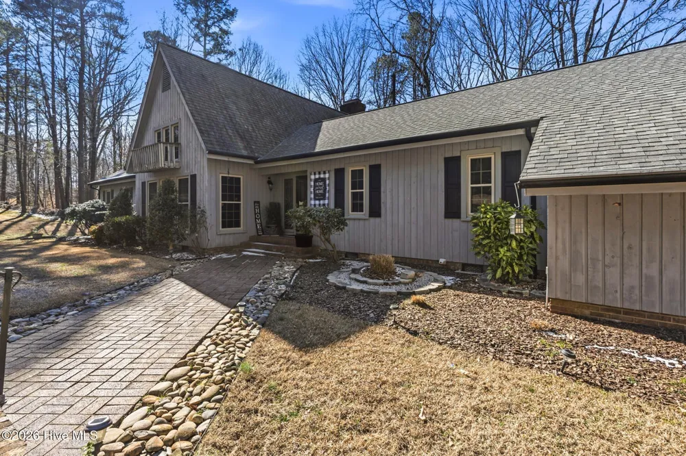 102 W Beaver Creek Road Wadesboro, NC 28170