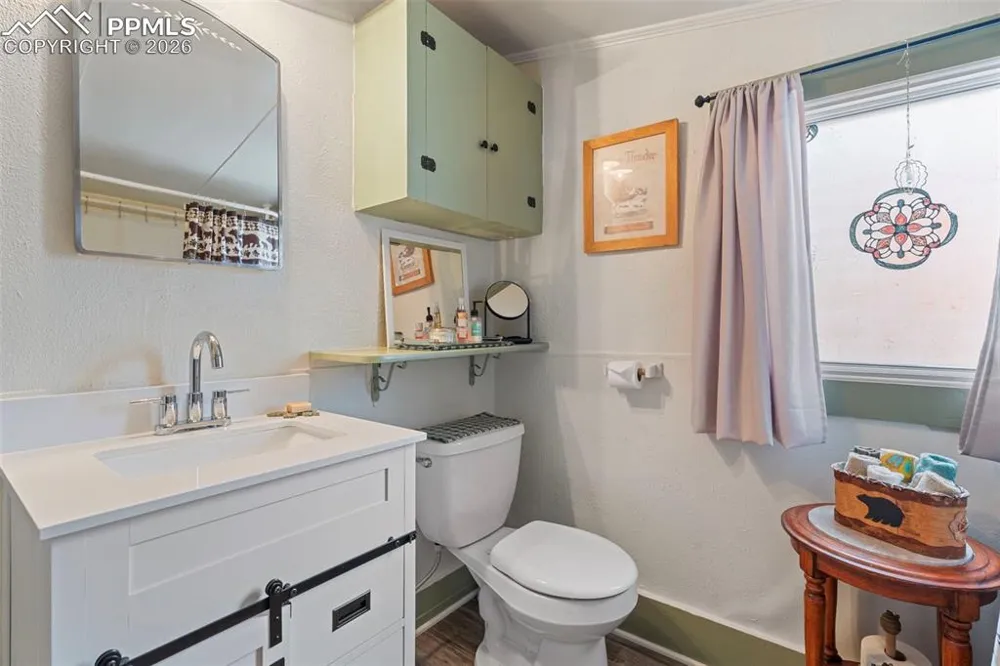 331 E Golden Avenue Cripple Creek, CO 80813